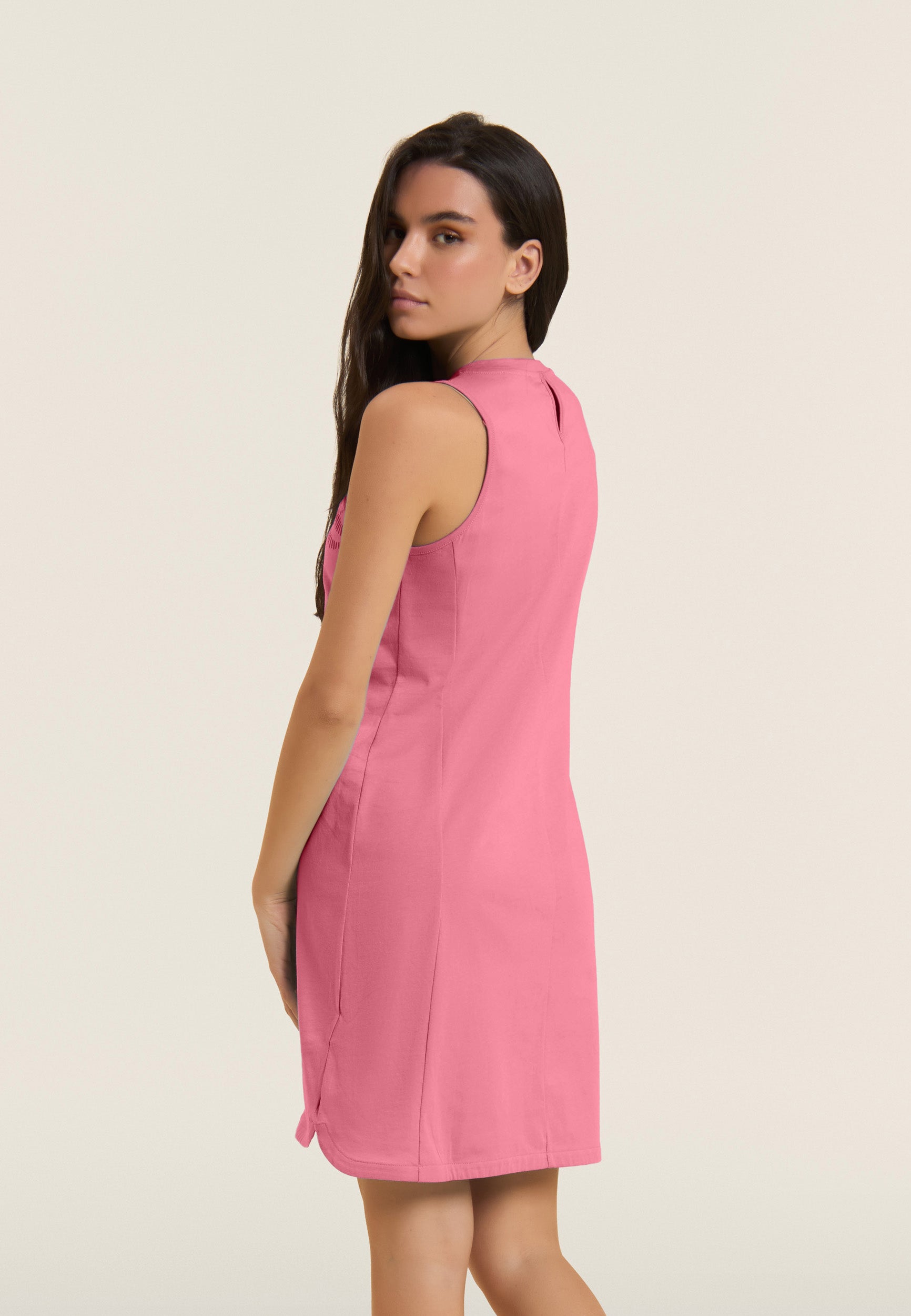 S26WTRD1_P47_-_W_L 3