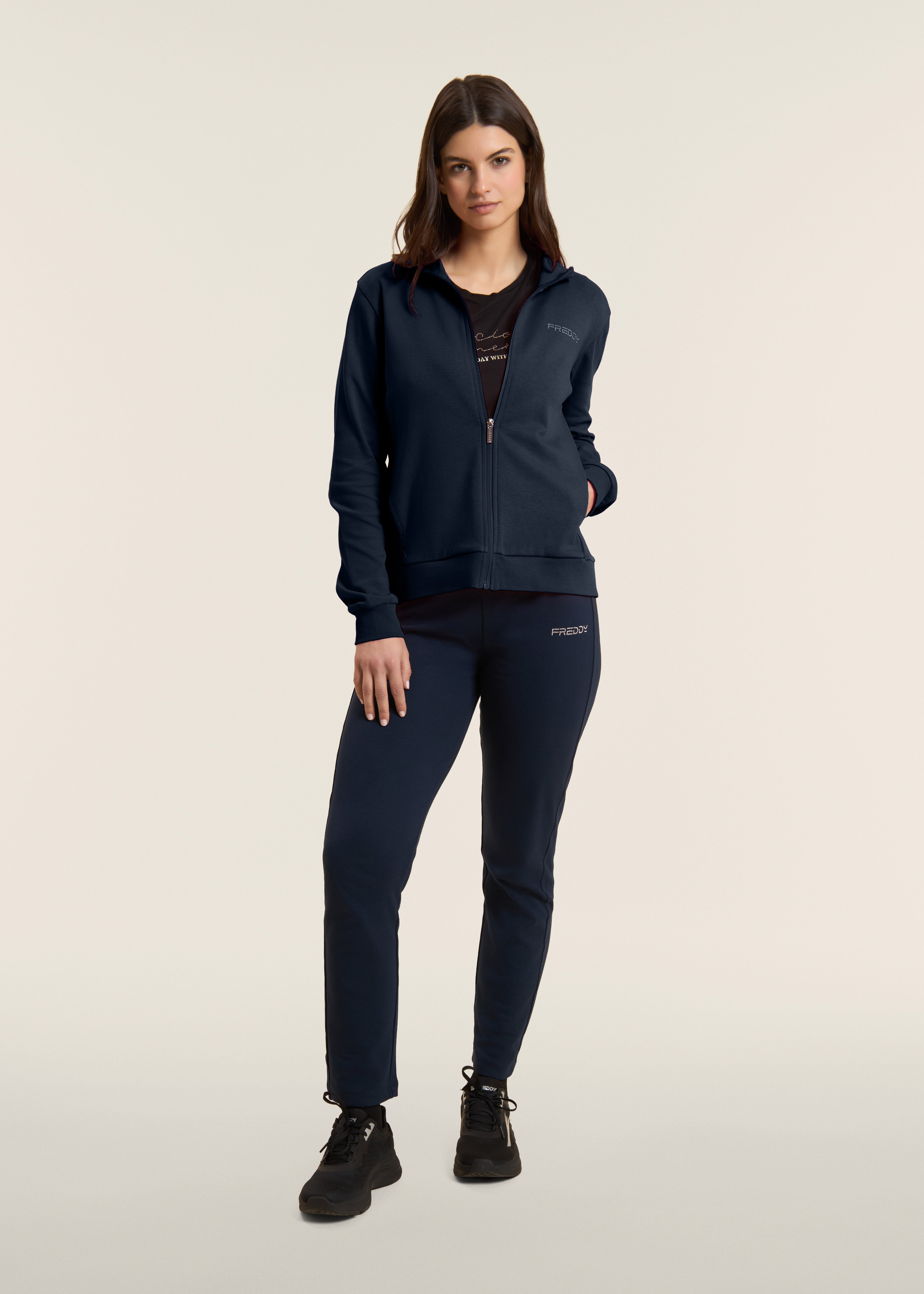 S26WTRK2_B109_-_W_L 2