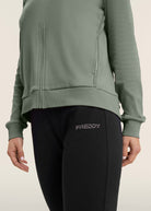 S26WTRK2_V96N_-_W_L 9