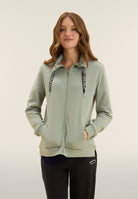 S26WTRK3_V96N_-_W_L 1