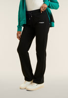 S26WTRK6_V97N_-_W_L 4