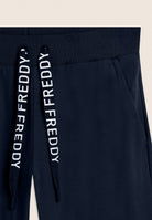 S26WTRP8_B109_-_W_L 3