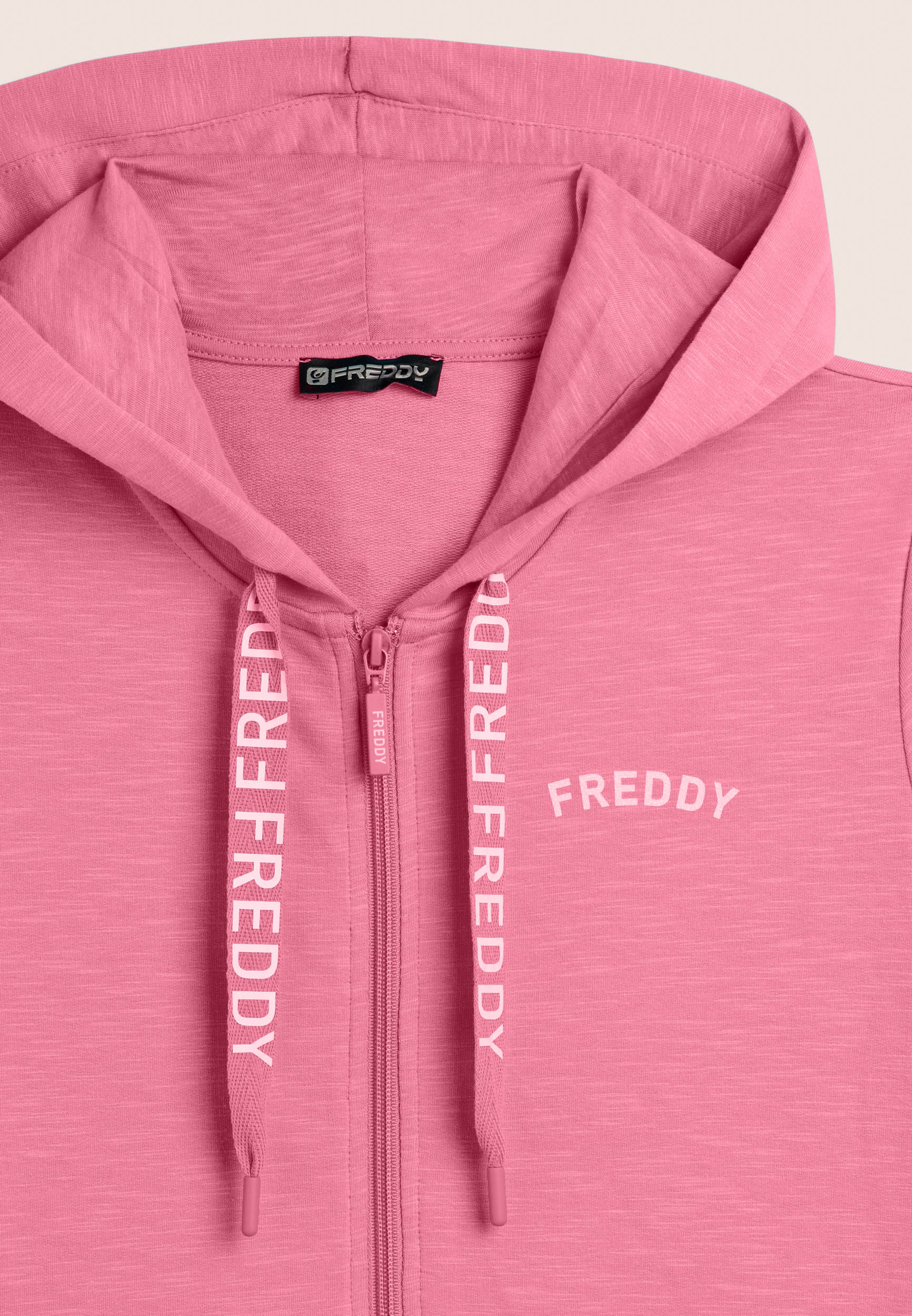 S26WTRS1_P47_-_W_L 3