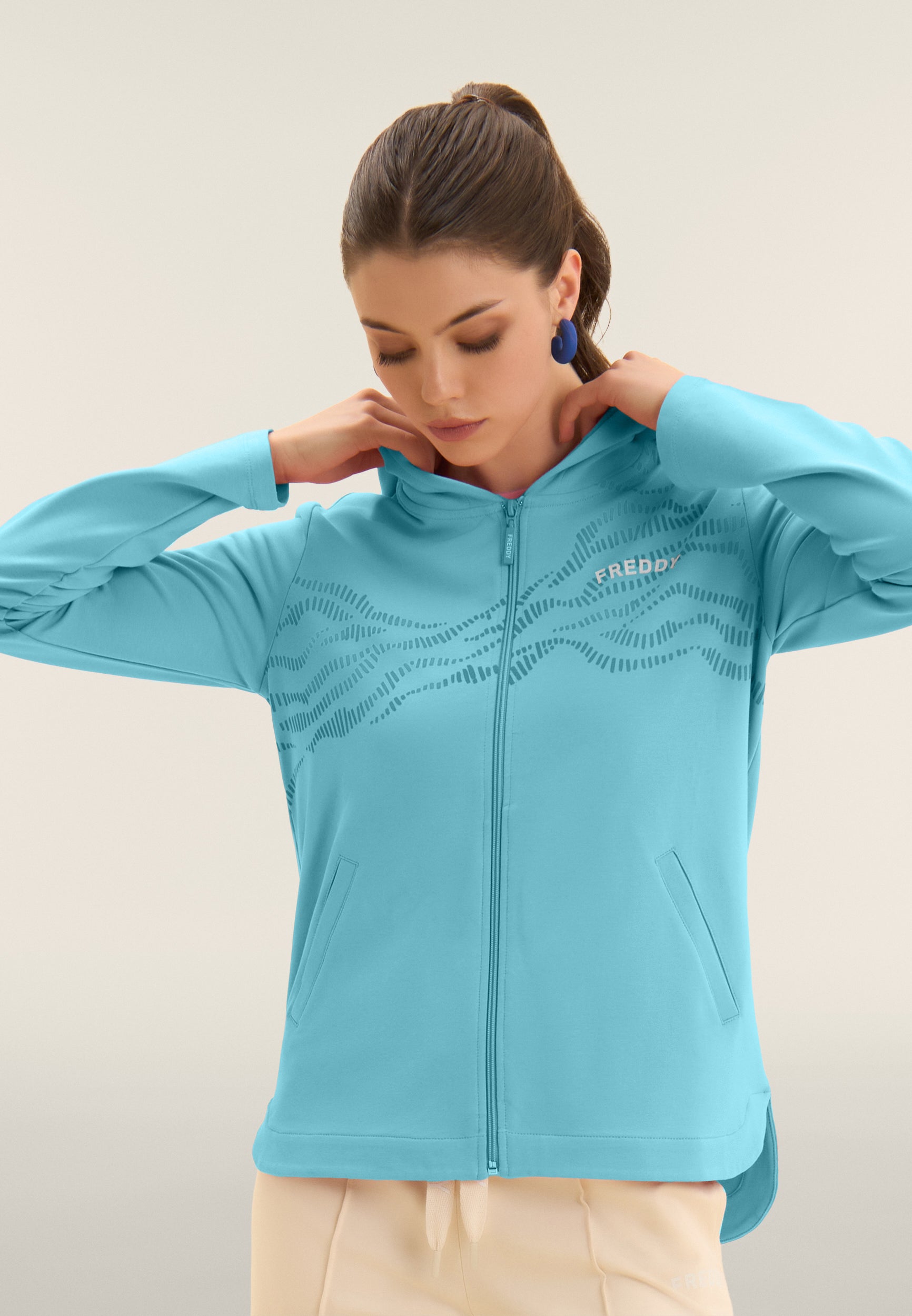 S26WTRS2_C69_-_W_L 2