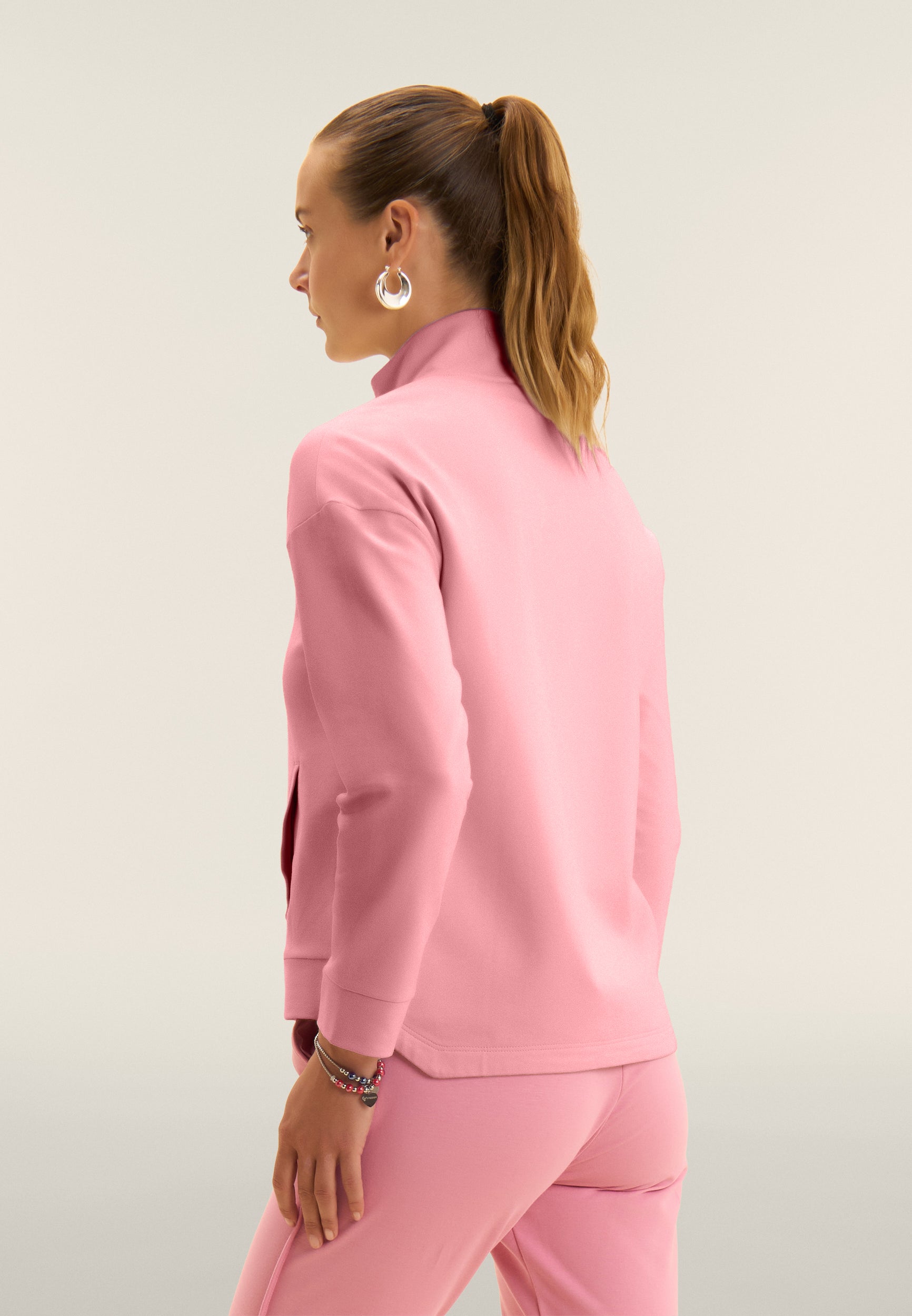 S26WTRS4_P47_-_W_L 3