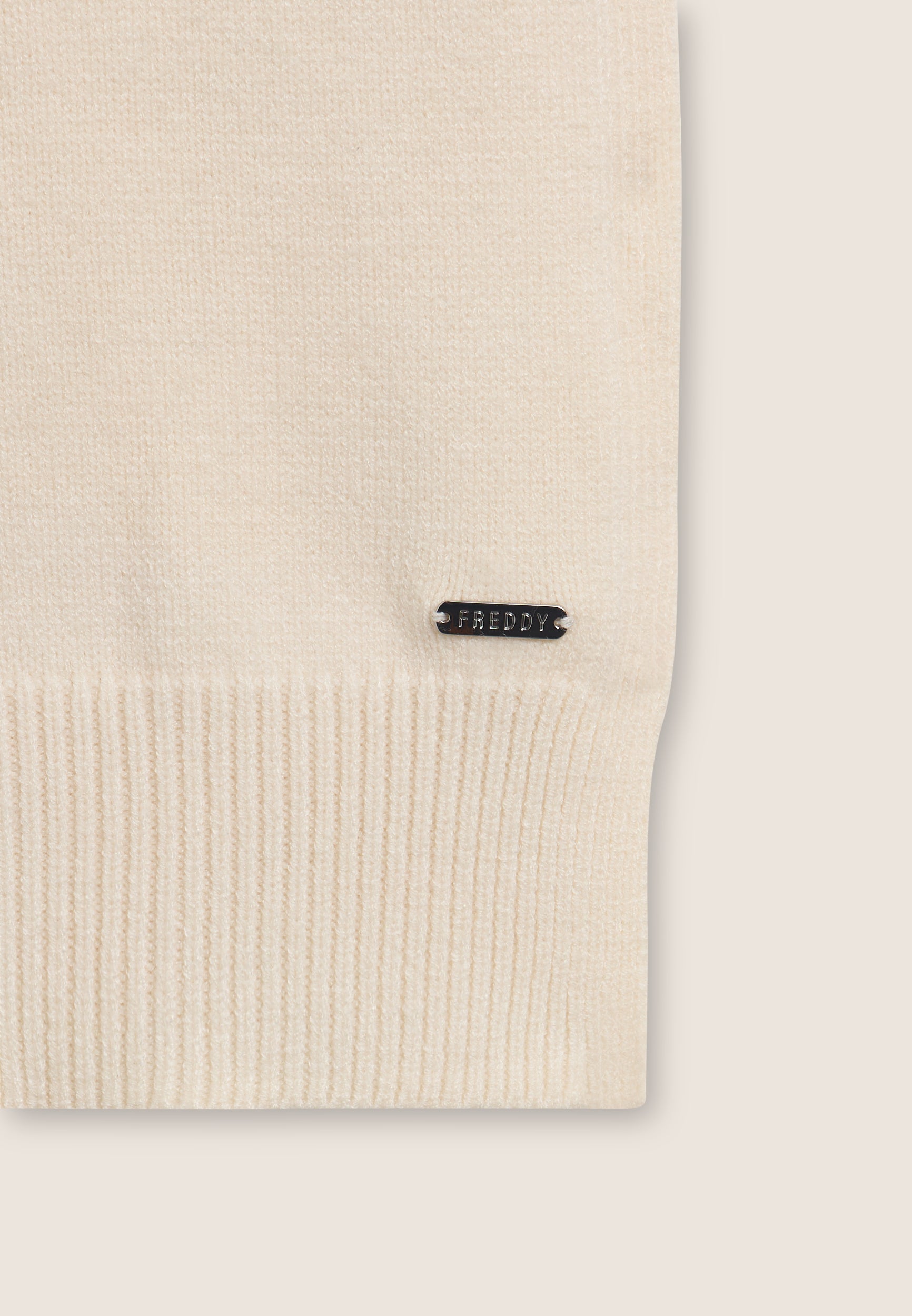 SCARF-RIB_Z102_-_6_U 3