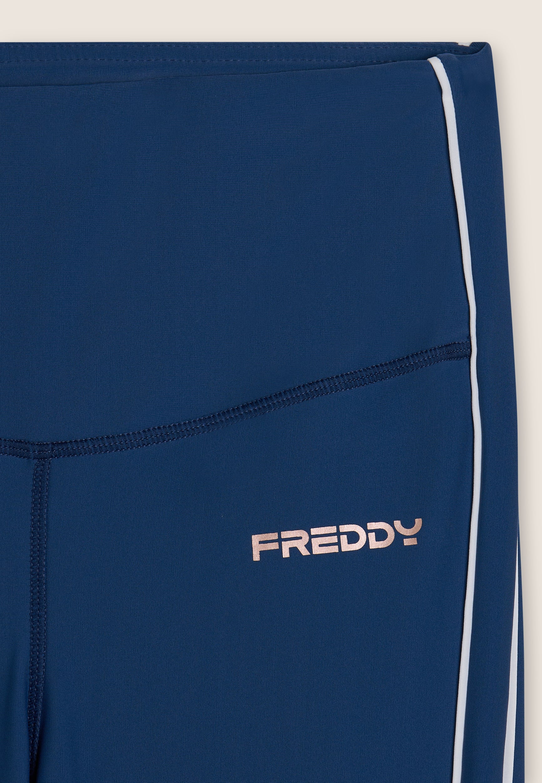 SF5SHF2515_B57_-_W_L 3