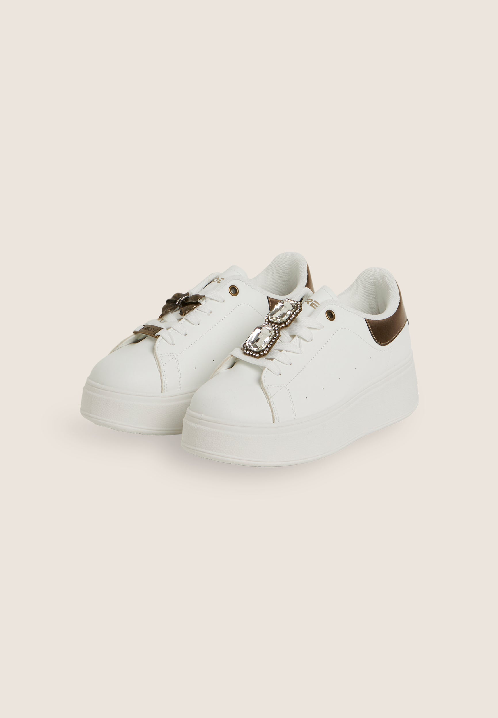 W25-S00FY7717_FY101_-_FL_36 2