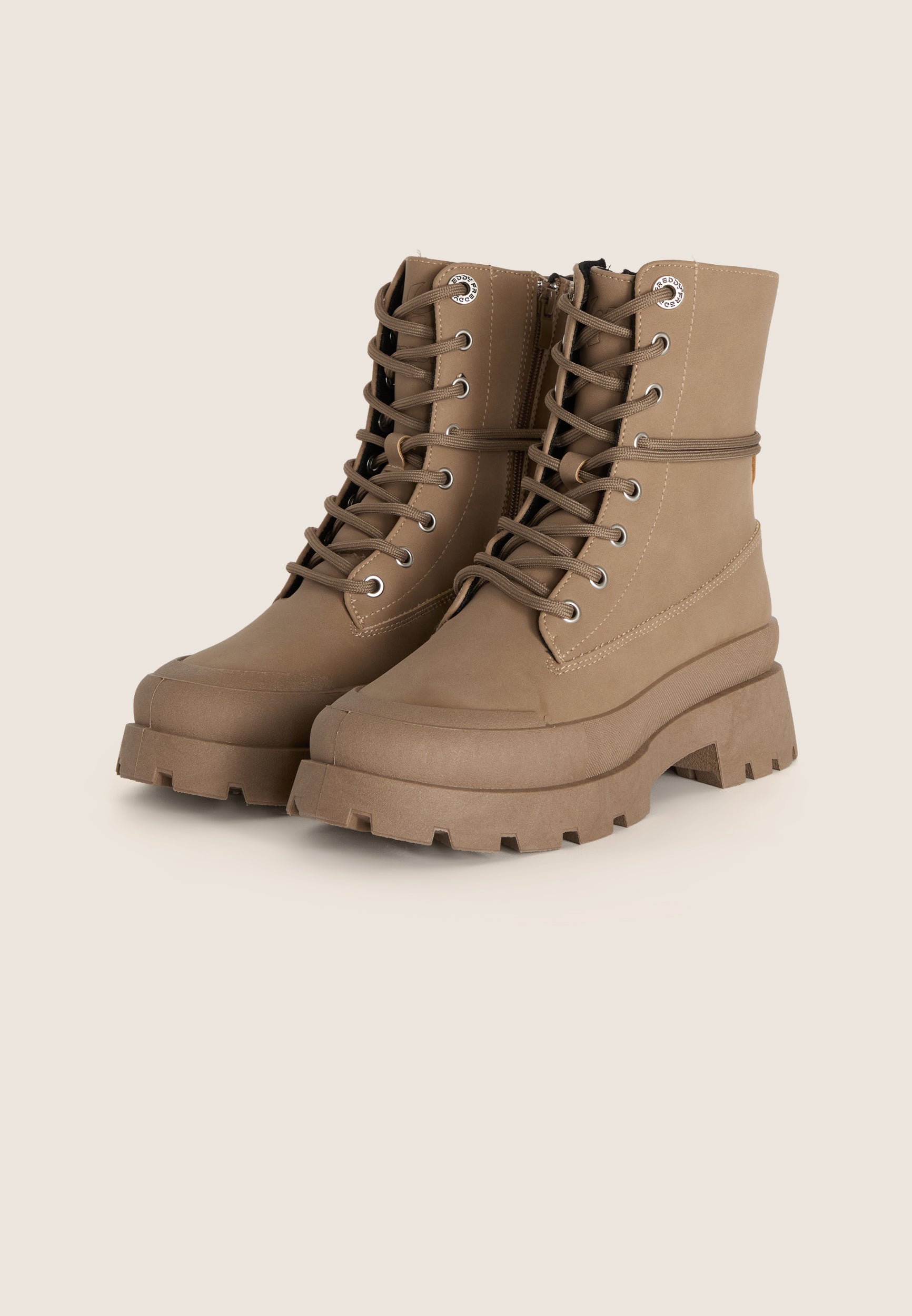 W25-S00FY7743_FY830_-_FL_36 2