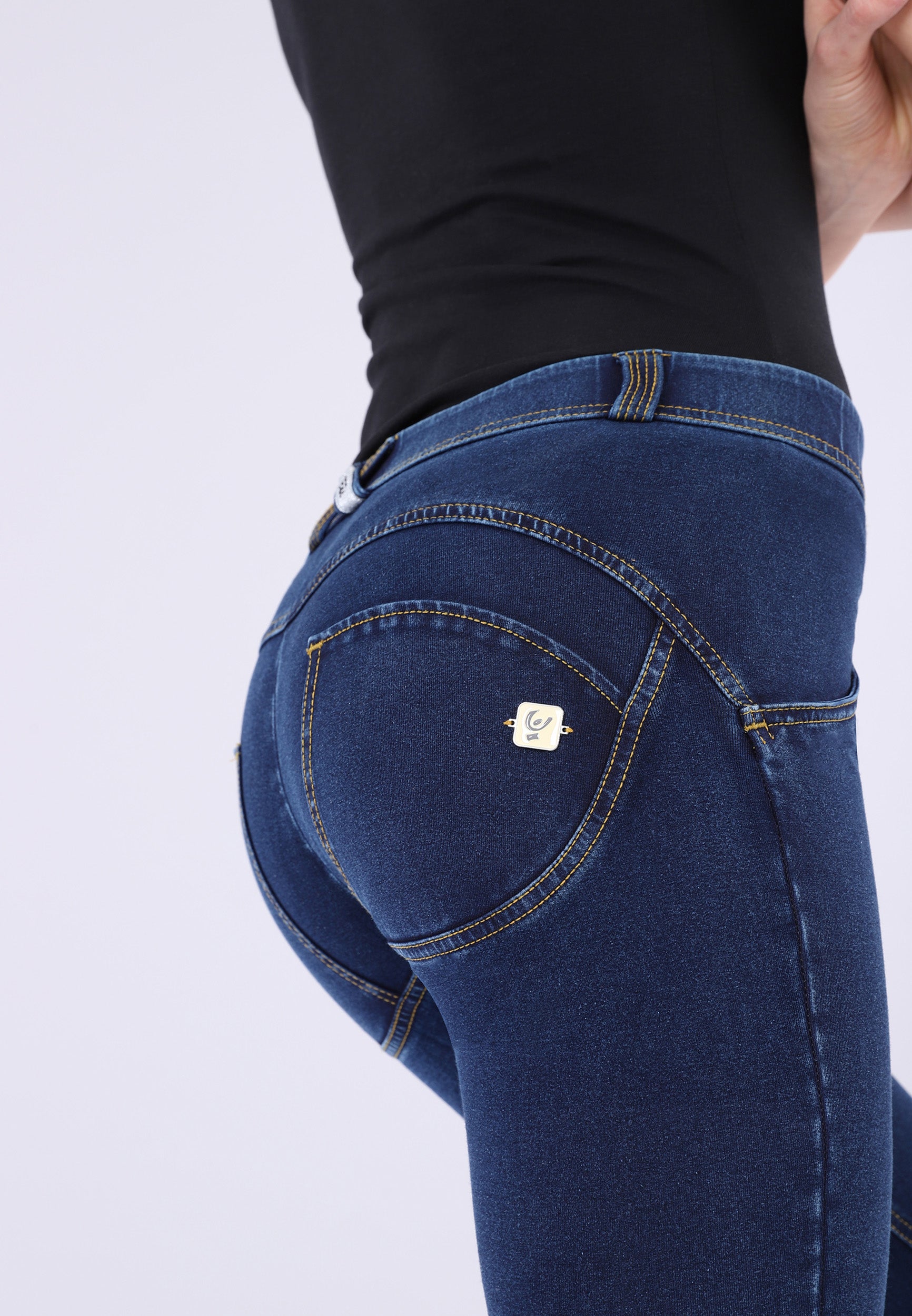 WRUP2RC002_J0_Y_1_L 4