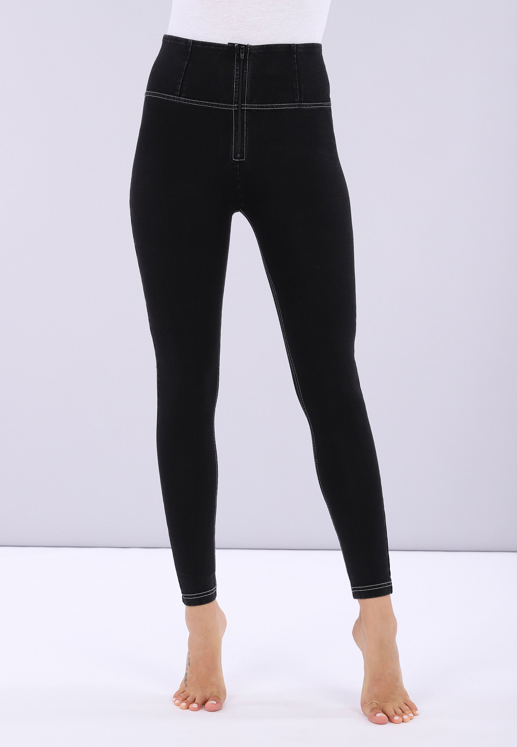 Freddy High Waist Pants and Jeans with Push-Up Effect | Freddy Freddy High Waist Pants and Jeans with Push-Up Effect | Freddy