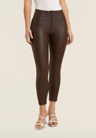 WRUP4HC006PREC_M12_-_WWR_L 2