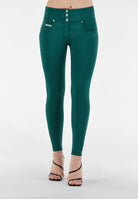 WRUPSNUG2MC017_V128_-_WWR_L 3