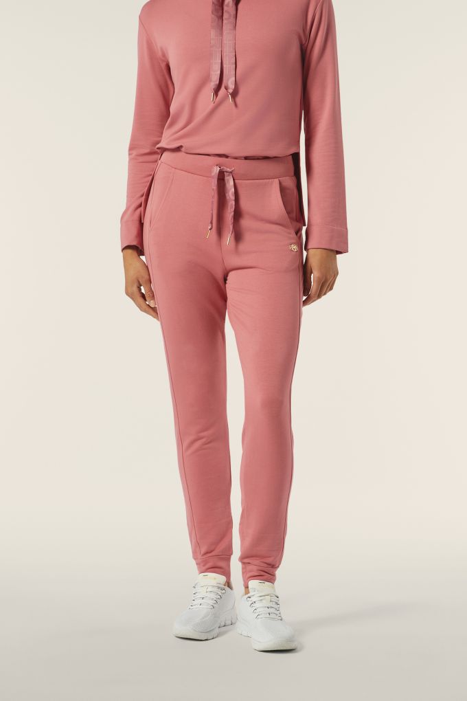 Pantaloni sportivi deals