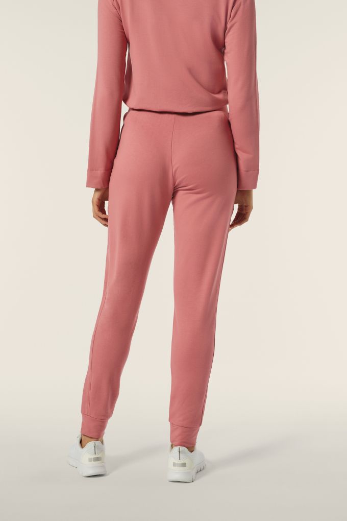 Pantaloni sportivi a poco prezzo hotsell