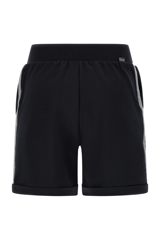 Stretch athletic shorts with contrast piping