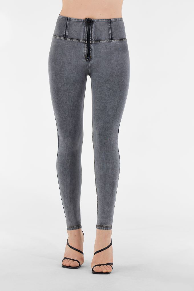 Freddy Push-Up Jeans & Jeggings with Shaping Effect Gray Denim | Freddy  Official Store | Jeggings
