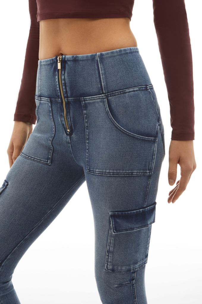 Iva frayed hot sale jeans