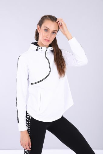 CURVE hoodie in stretch cotton with a curved zip
