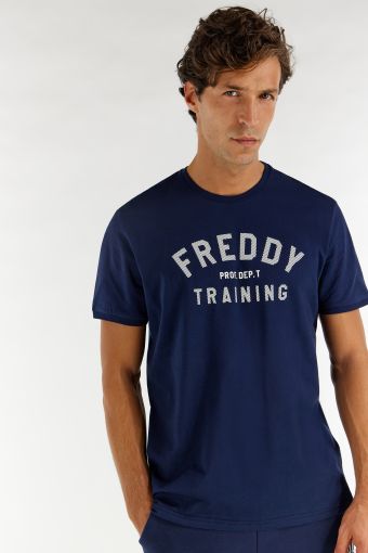 Men's t-shirt with a contrast stripe print