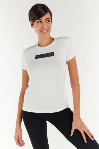 White viscose jersey t-shirt with a camouflage box-fill print