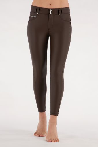 N.O.W.® Pants in 7/8-Länge mit mittlerem Taillenbund aus atmungsaktivem Kunstleder