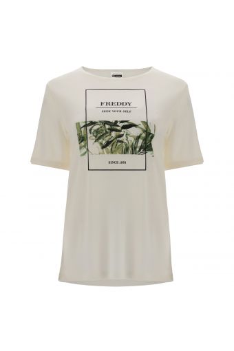 Comfort-ft t-shirt in a plant-based fabric with a tropical print