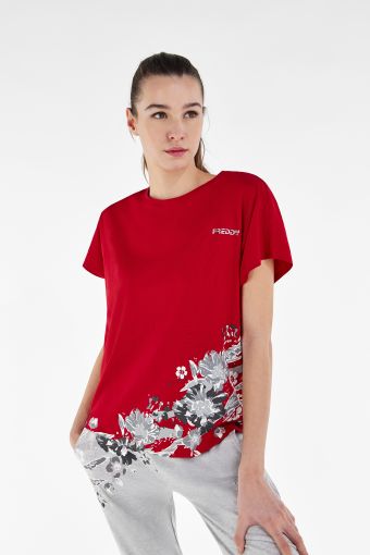 Comfort fit T-shirt with kimono sleeves and floral prints