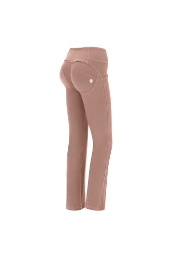 Pantalon push-up WR.UP® en coton avec taille moyenne et coupe courte