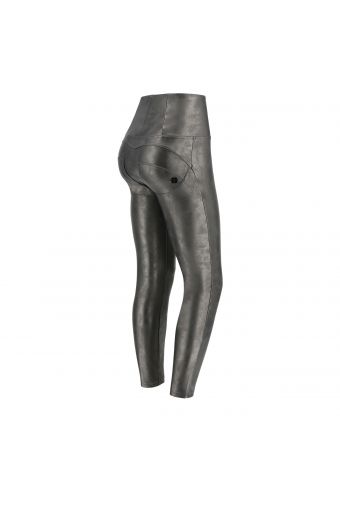 High-rise WR.UP® push-up pants in metallic fabric
