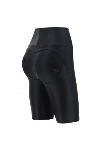 WR.UP® shaping biker shorts in shiny D.I.W.O.® fabric