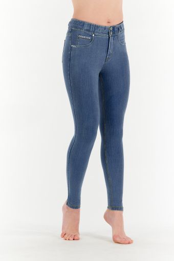 Medium waist N.O.W.® Pants trousers in Tencel denim