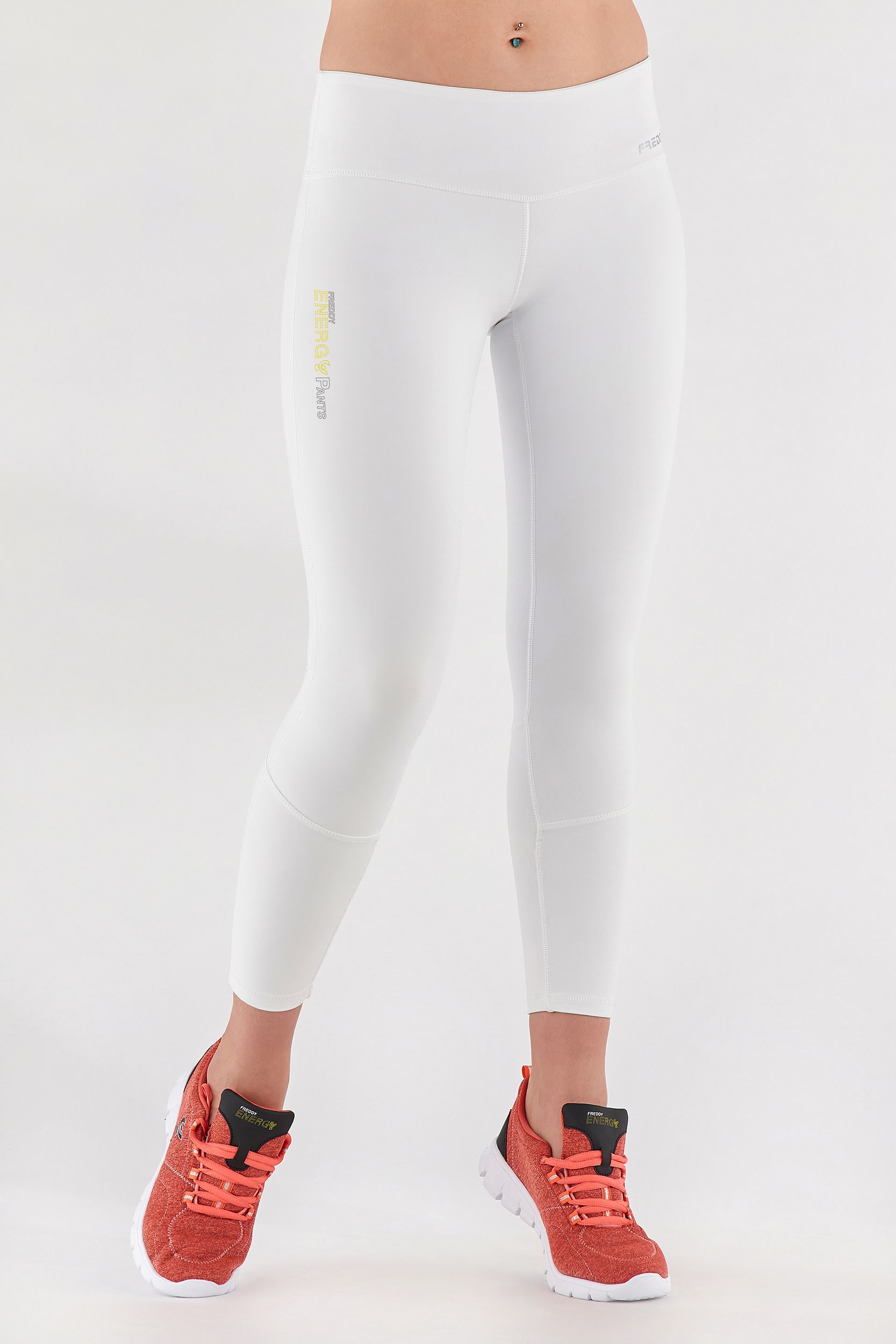 Buy online White Solid Ankle Length Legging from Capris & Leggings for  Women by W for ₹600 at 33% off | 2024 Limeroad.com