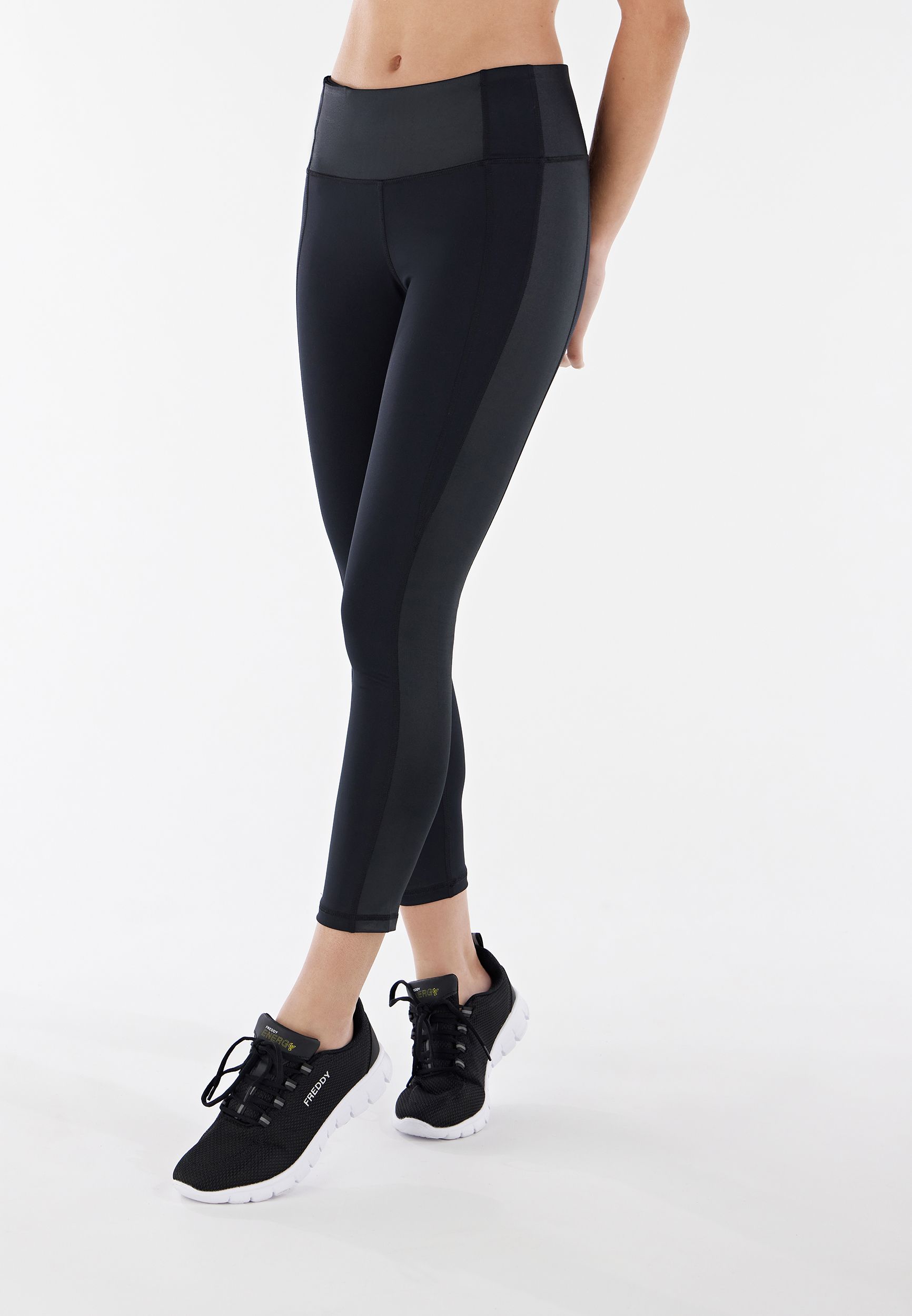 Breathable high waist ankle-length SuperFit leggings with coated bands