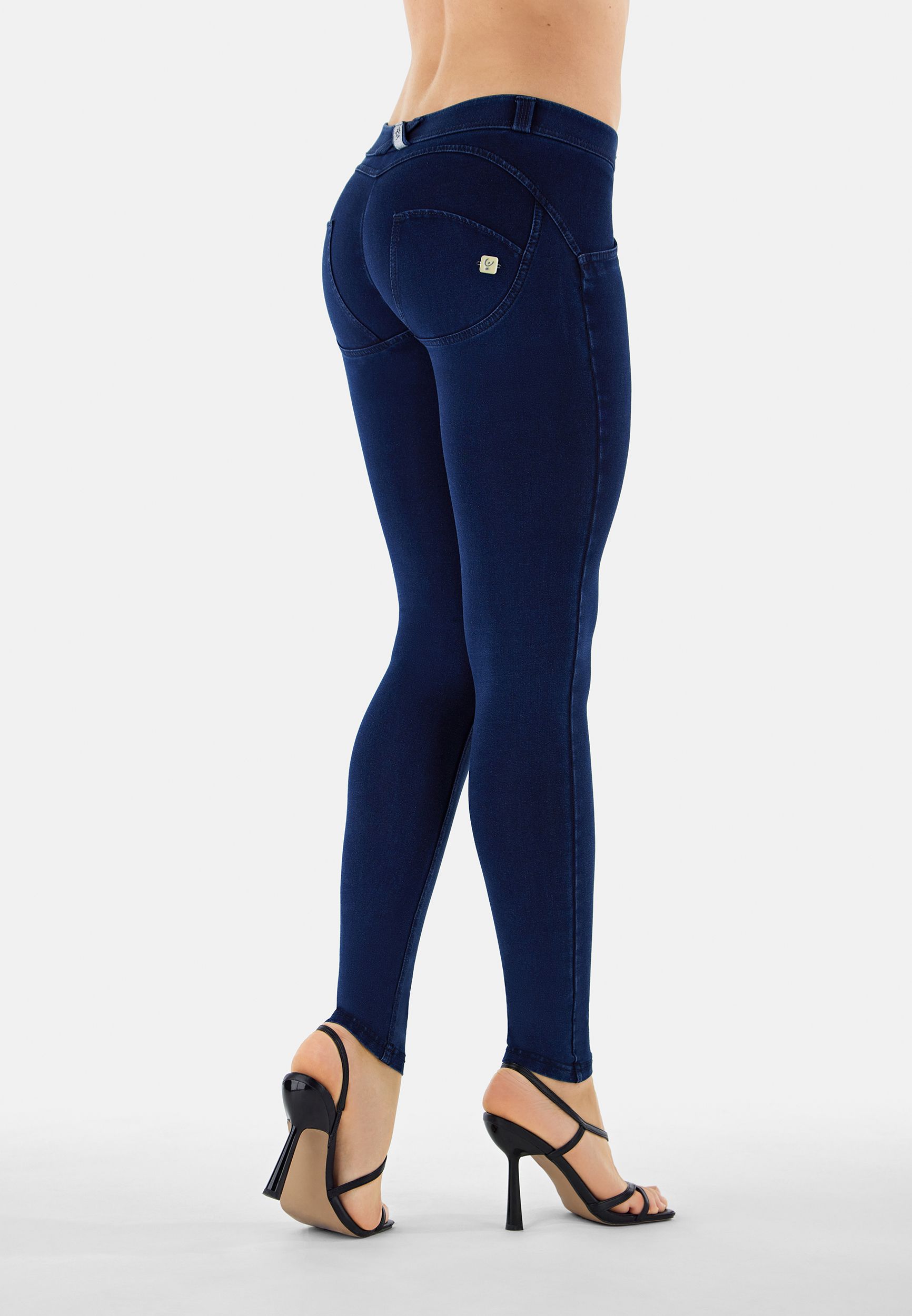 Low waist WR.UP® shaping jeggings in organic jersey