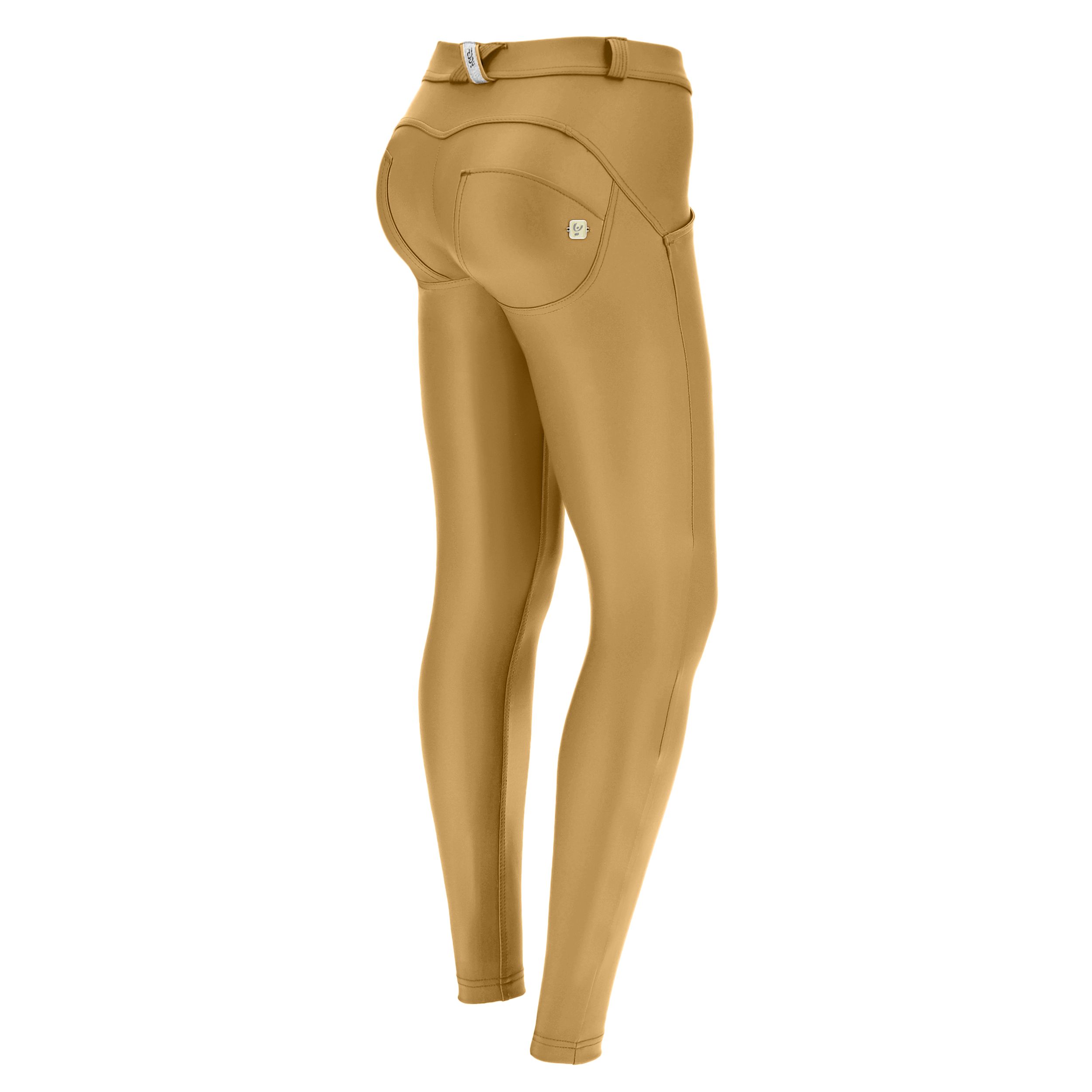 Pantaloni freddy hotsell wr up scontati